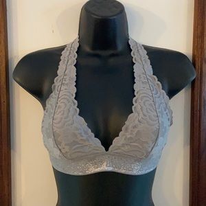 Victoria’s Secret Pink Lace Bralette Small